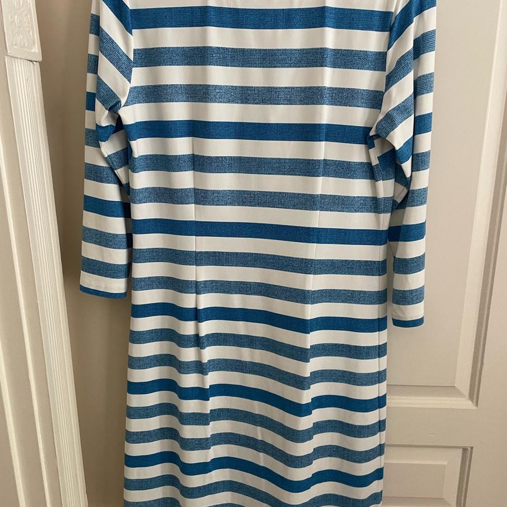 EUC J McLaughlin Striped Dress Size Small - Picture 4 of 6